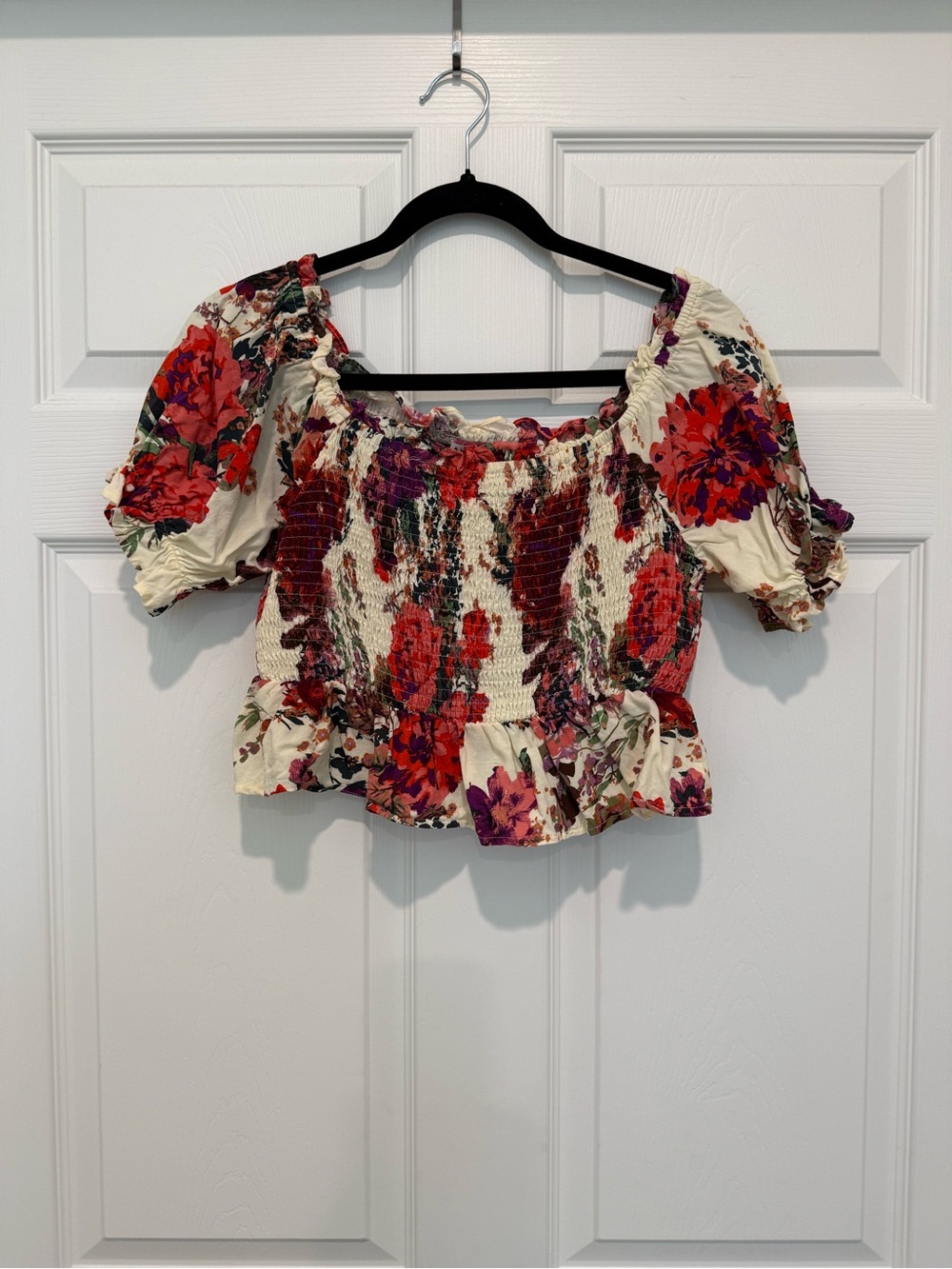 ANDREE BY UNIT Cream Crop Top with Red & Purple Floral Print